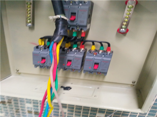 工厂供电线路施工